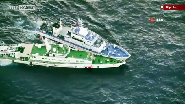 Filipinler ile Çin sahil güvenlik gemileri çarpıştı: 4 yaralı
