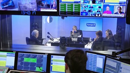 Guerre en Ukraine : "aucune ligne rouge" selon Emmanuel Macron