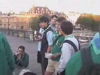 Le lever de soleil des Eclaireurs Unionistes à Paris