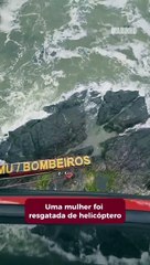 Helicóptero resgata mulher que passou mal em trilha