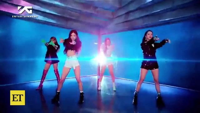 BLACKPINK's Lisa Totally FANGIRLS Over Taylor Swift at Singapore Eras Tour Stop