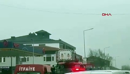 Çatıda eli silahlı eski polis alarmı! Zanlı ''tanıdık'' çıktı