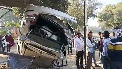 अलवर-सिकंदरा मेगा हाईवे पर दर्दनाक हादसा; कार पलटी, महिला की हुई मौत