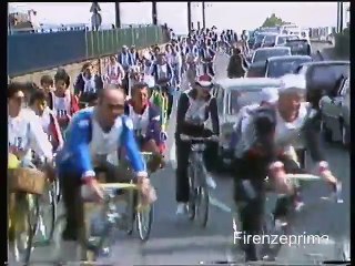 Teleregione Toscana. Una pedalata in viola di Vincenzo Macilletti 1985