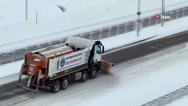 Erciyes'te kar etkili oldu: Kar kalınlığı 110 santime ulaştı