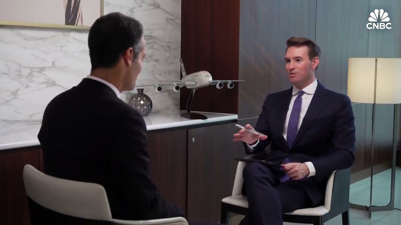 Etihad Airways CEO says he would like to cut costs by $100-150 million each year