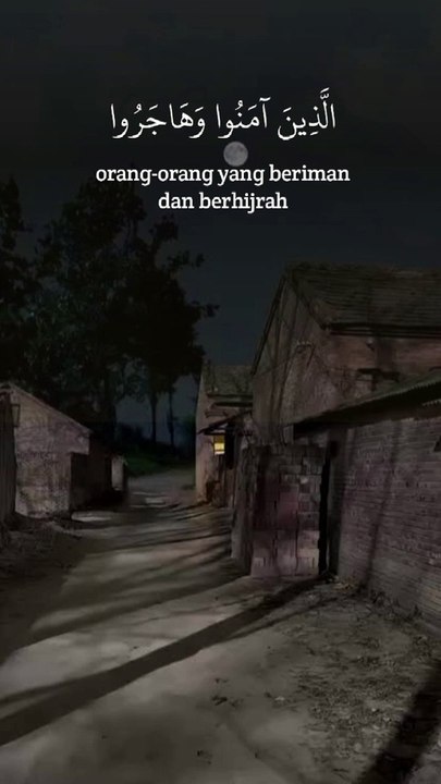 Surat At-Taubah 20 (Orang-orang beriman yang berhijrah dijalan ALLAH)