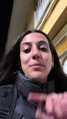 "Nem Deus se aproxima". Mulher partilha conselhos para andar sozinha