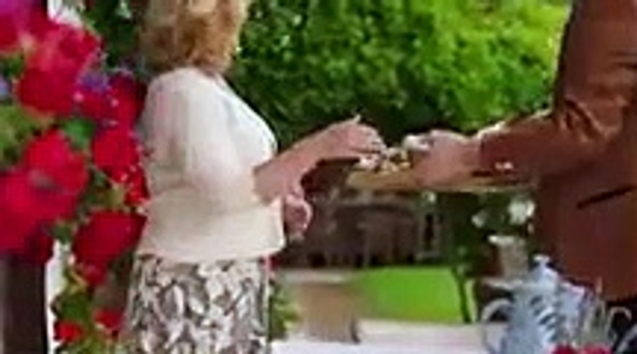 Die Rosenheim-Cops Staffel 23 Folge 22 Ach wie schön ist Kalifornien (553)