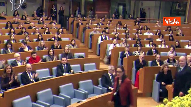 Violenza donne, Cortellesi alla Camera: Amare non significa possedere o subire, politica sia unita