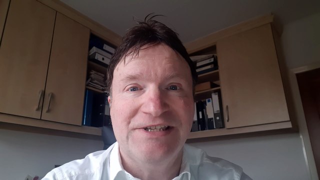 Budget 2024: Chancellor Jeremy Hunt cuts national insurance