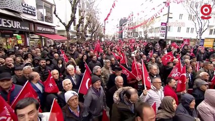 Özgür Özel: Bin odalı sarayda bir emekli maaşını 26 saniyede tüketiyorlar