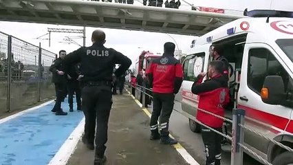 Köprüden atlayıp intihar etti