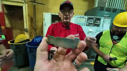 how-combine-harvesters-are-made-case-ih-combine-factory-tour-givefastlink