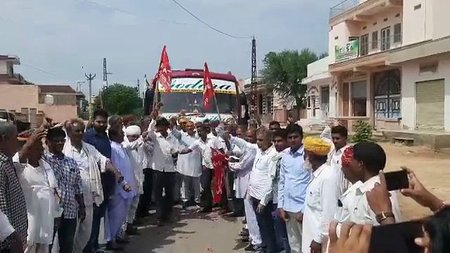 आठ सालों में न तो किराया बढ़ा, न ही बस स्टैंडों के पास अवैध बसों का संचालन रोक पाया रोडवेज