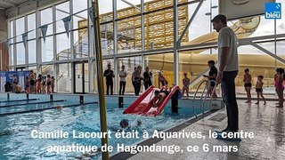 Camille Lacourt en visite a Aquarives à Hagondange