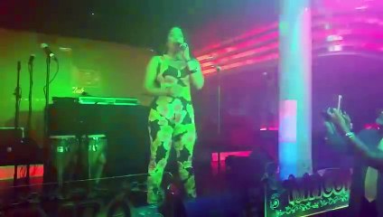 Marcel  Piel Morena   Fuera De Mi Vida En Vivo