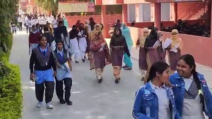 माध्यमिक शिक्षा 10वीं बोर्ड की परीक्षाएं आज से हुई शुरू