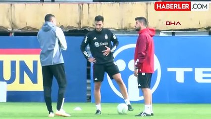 Beşiktaş'ta neler oluyor? Derbide ıslıklanan Aboubakar, yönetime resti çekti