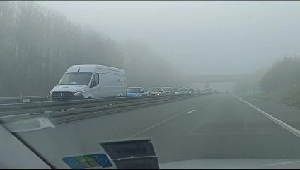 « NE PAS PRENDRE LE CONTRE-SENS !!!!»: accident dans les travaux de la E411 ce jeudi 7 mars au matin