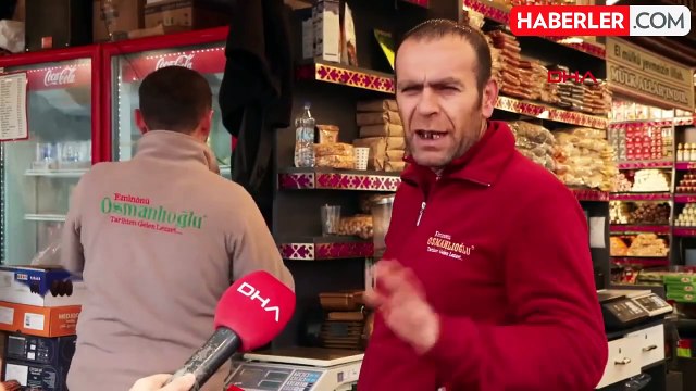 Mısır Çarşısı'nda taneyle hurma satışı başladı