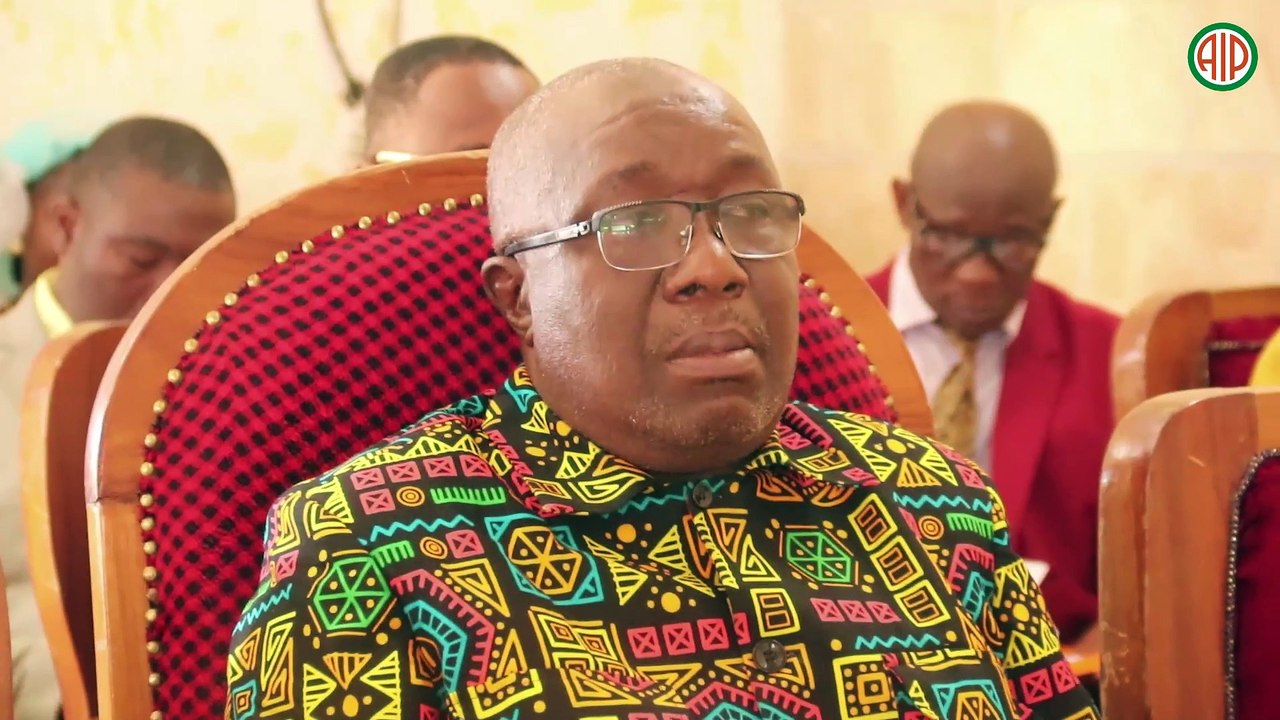 Région-Gagnoa/ 36 Couples de l’Eglise des Assemblées de Dieu devant le maire