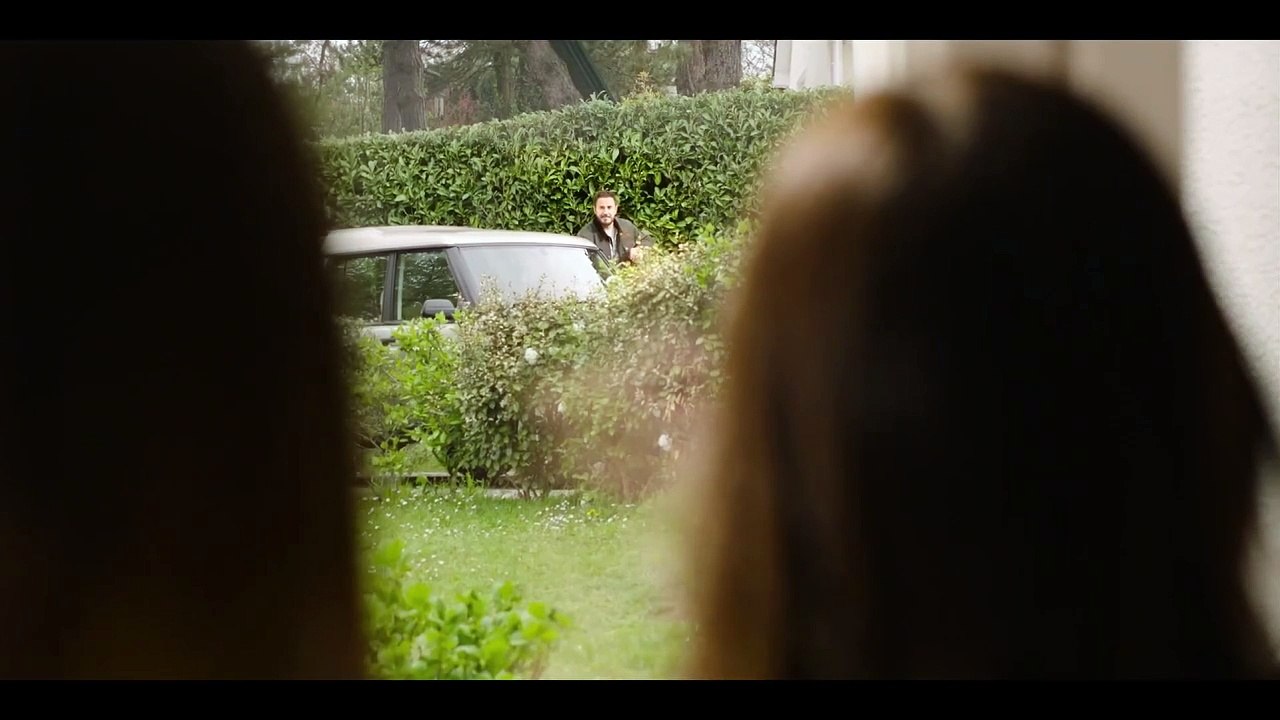 Nous, les Leroy - Trailer