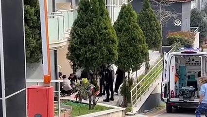 Eski damadıyla tartışırken merdivenlerden düşüp yaralandı