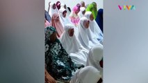Jemaah Masjid Aolia Gunungkidul Mulai Shalat Tarawih