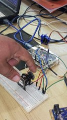 Controlling a Servo Motor using Arduino via joy stick