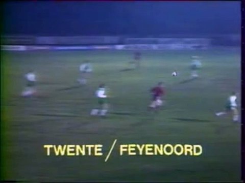 TWENTE - FEYENOORD - 1977 - SAISON 1976/1977 -