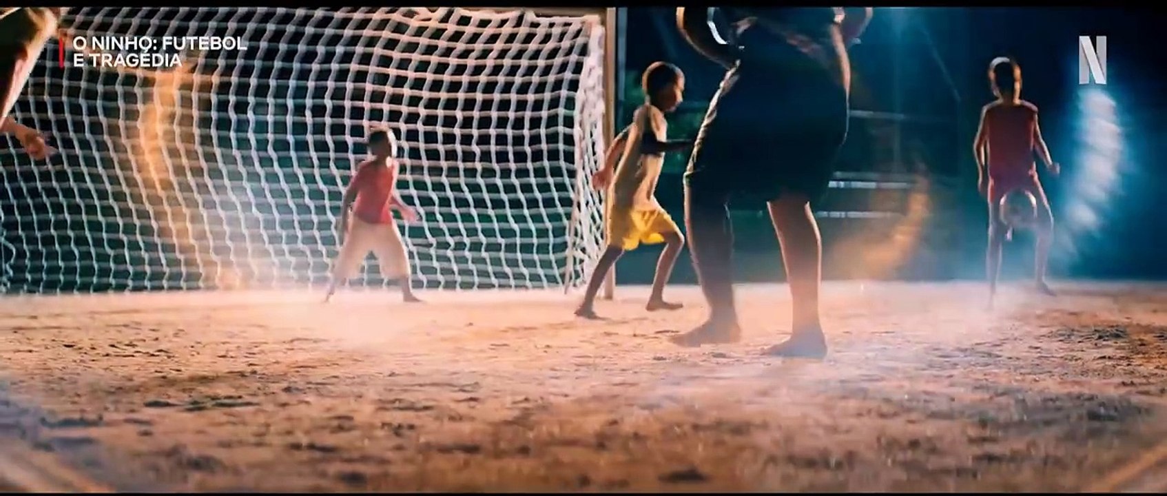 Vom traum zur tragödie: wie ein brand den brasilianischen fußball erschütterte trailer ov