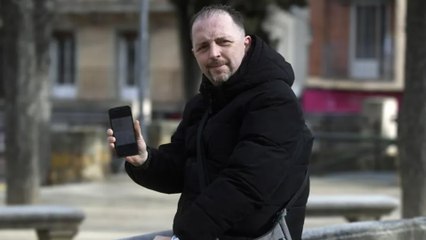 Un padre que quiere recuperar a su hijo se registra como mujer: "Espero que ahora se dejen de pisotear mis derechos"