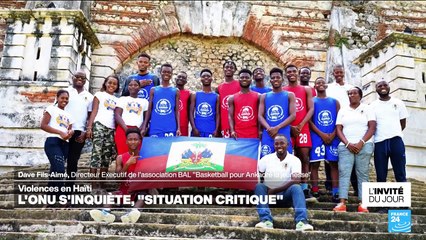 Скачать видео: Haïti : face à la violence des gangs, des milliers de personnes ont fui leur domicile