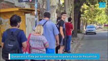 Quejas en La Plata por los micros que no paran y baja de frecuencias