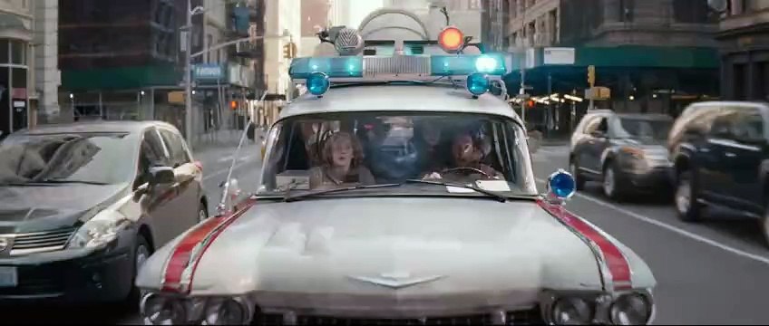 S.O.S. Fantômes : La Menace de glace EXTRAIT VO Sewer dragon