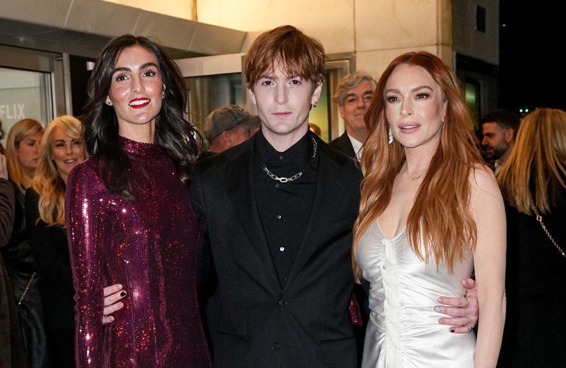 Lindsay Lohan would make a music comeback - but to support her younger sister, Aliana Lohan