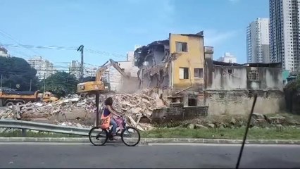 Casa de idosa é demolida para construção de binário da Rodovia do Sol em Vila Velha