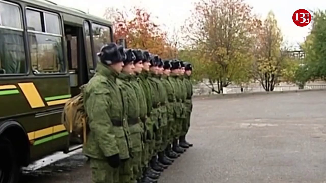 Russian officials plan to recruit 400,000 new contract soldiers for battles in Ukraine