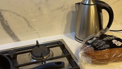 Chef shares a fun recipe for making meat sandwich in motion picture style