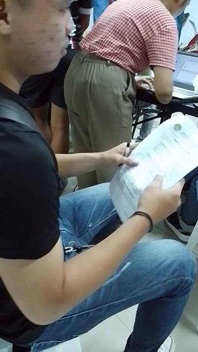 contract signing