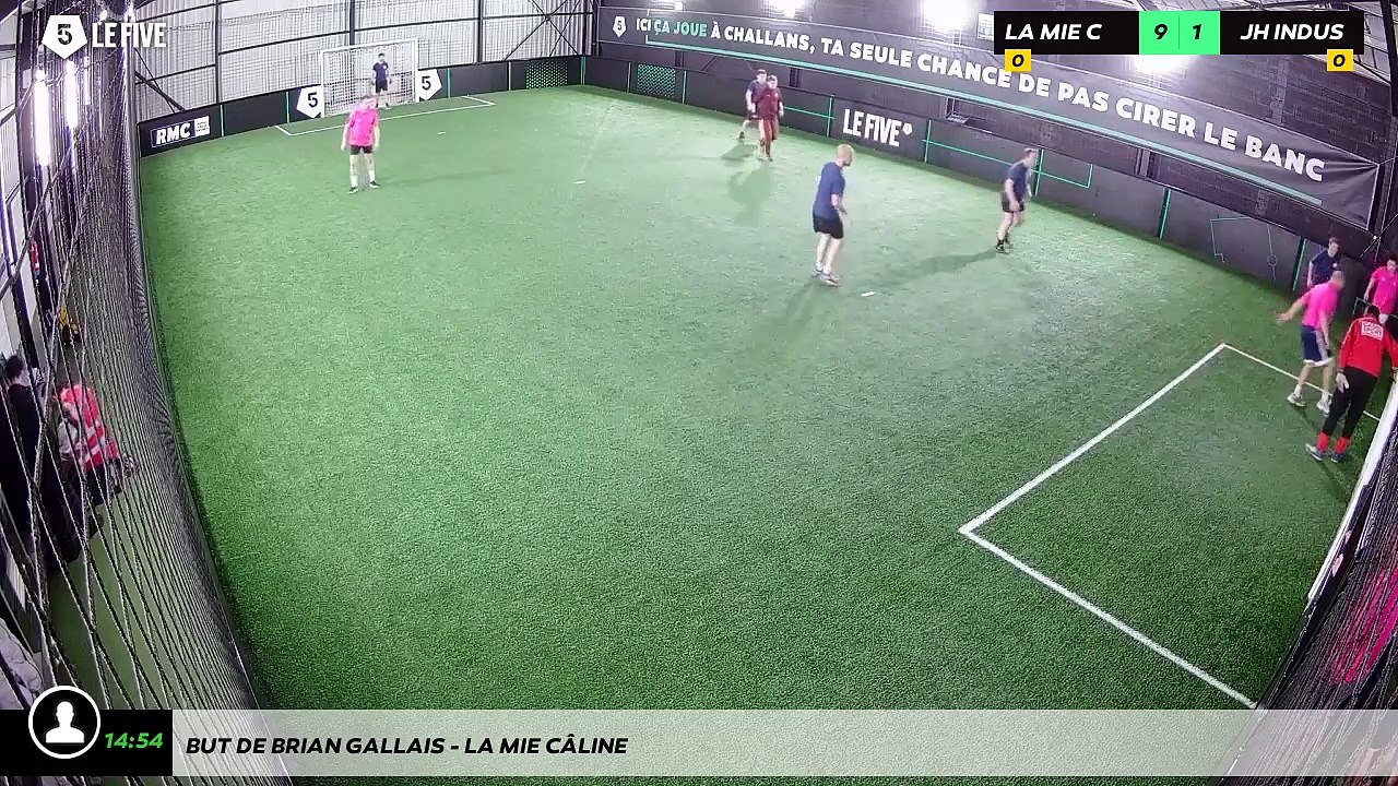 But de Brian GALLAIS - LA MIE CÂLINE