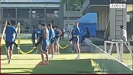 ¡DE VUELTA AL NIDO! 'Cabecita' Rodríguez REGRESA a los entrenamientos con AMÉRICA