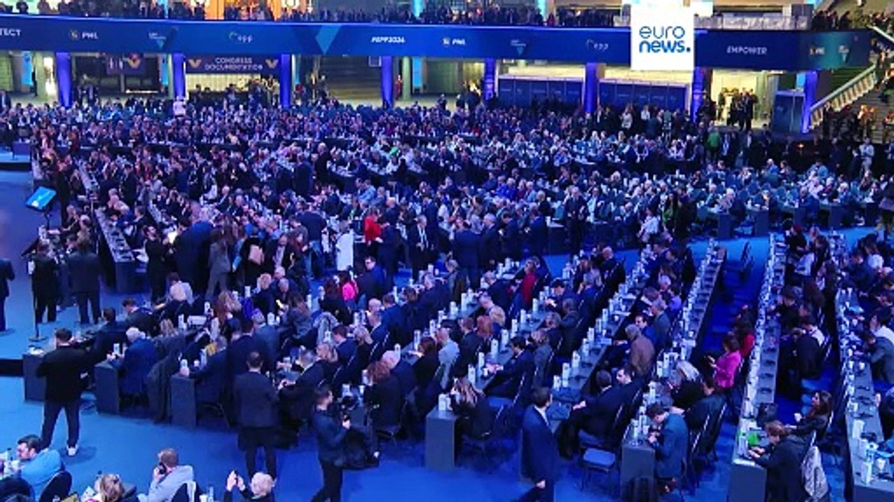 Analysis Europe’s centreright keeps door ajar to populists amid far