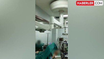 Görüntüler Türkiye'de çekildi! Tavandan su akarken ameliyat yaptılar