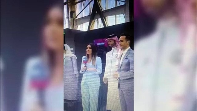 Suudi Arabistan’ın ilk robotu kadın muhabiri taciz etti
