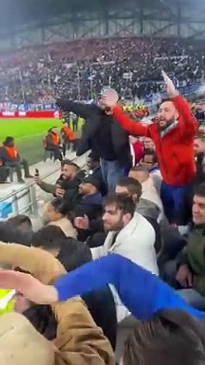OM - Villareal - les supporters marseillais maltraitent Marcelino au Vélodrome