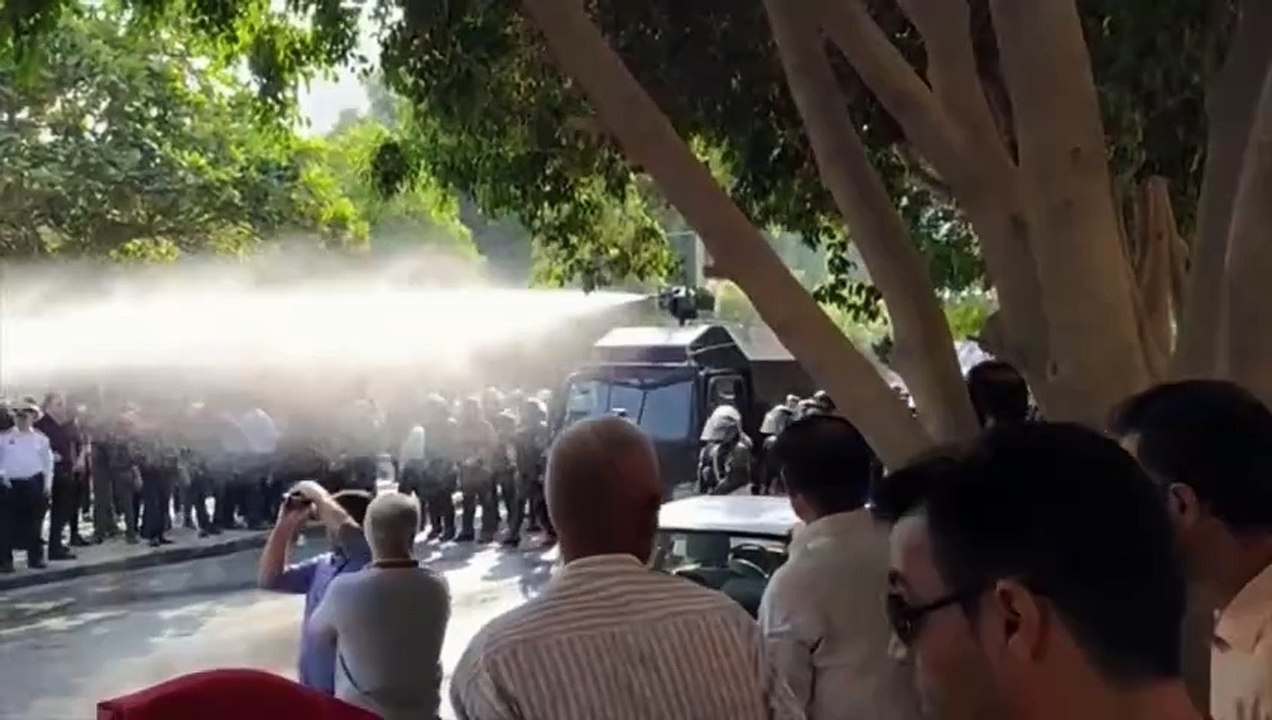 Der sohn des mullahs trailer omdu