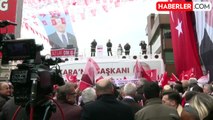 CHP Genel Başkanı Özel'e pankartlı protesto