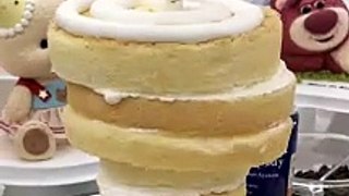 Decorating cakes, how to make the most beautiful cakes, eating cakes with short videos